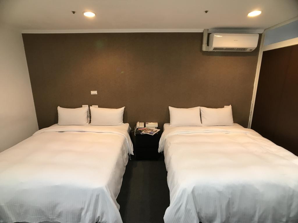 Chang Ti Metropolis Commercial Hotel Zhongli Dış mekan fotoğraf