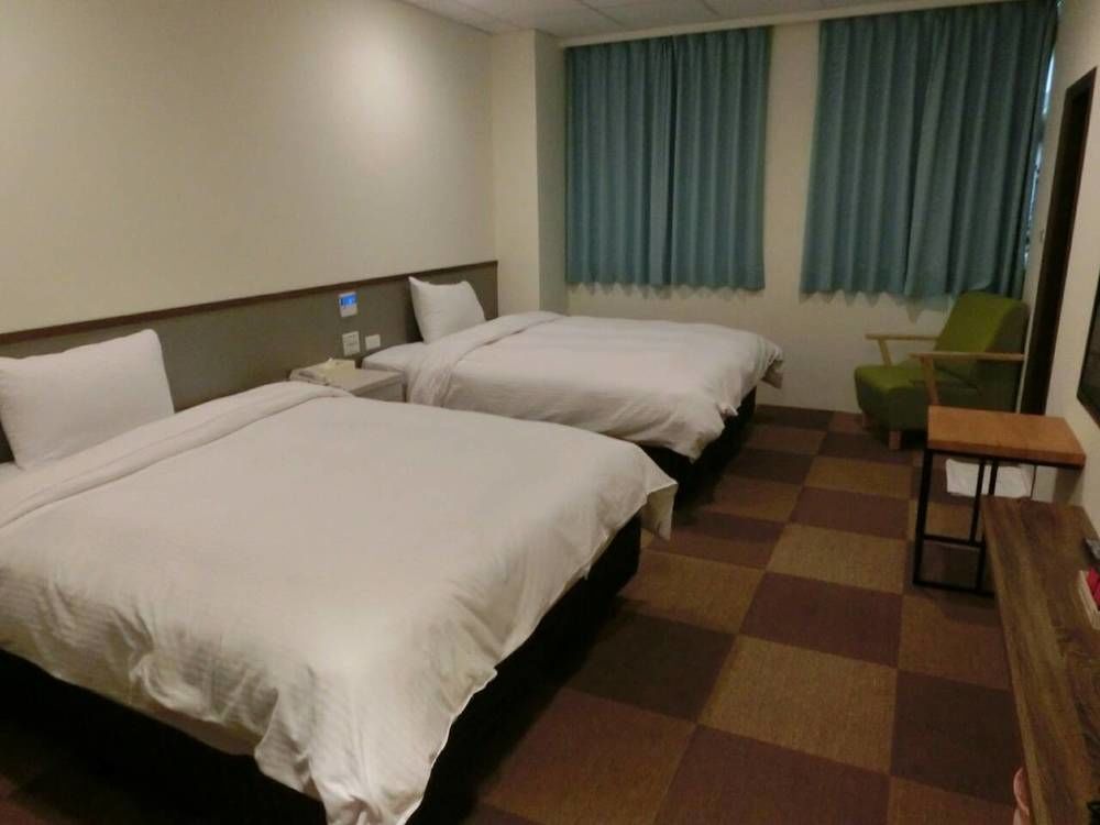 Chang Ti Metropolis Commercial Hotel Zhongli Dış mekan fotoğraf