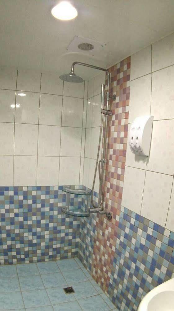 Chang Ti Metropolis Commercial Hotel Zhongli Dış mekan fotoğraf