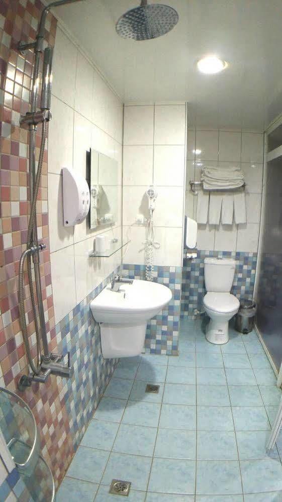 Chang Ti Metropolis Commercial Hotel Zhongli Dış mekan fotoğraf