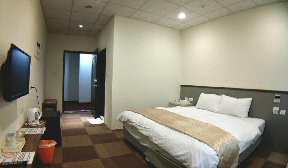Chang Ti Metropolis Commercial Hotel Zhongli Dış mekan fotoğraf